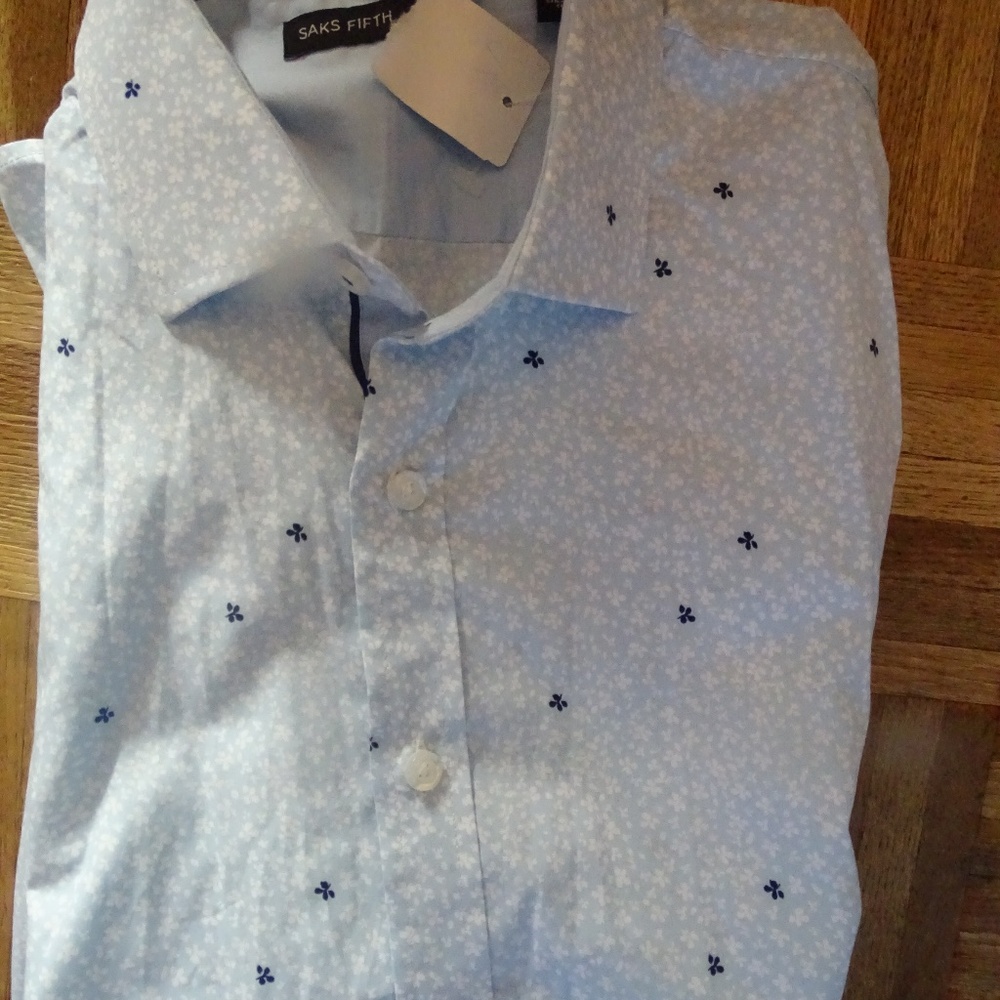 NWT SAKS FIFTH AVENUE MENS DRESS SHIRT